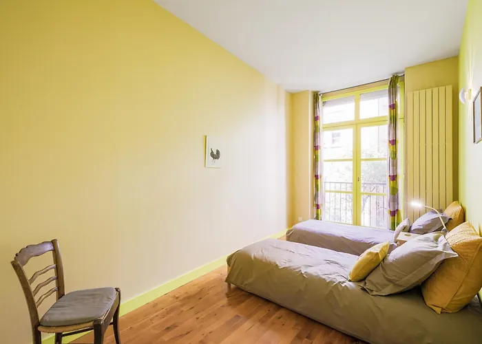 Le Voltaire - Hypercentre - 185 M2 - Tres De Gamme - 2 Sdb -2 Wc Daire *